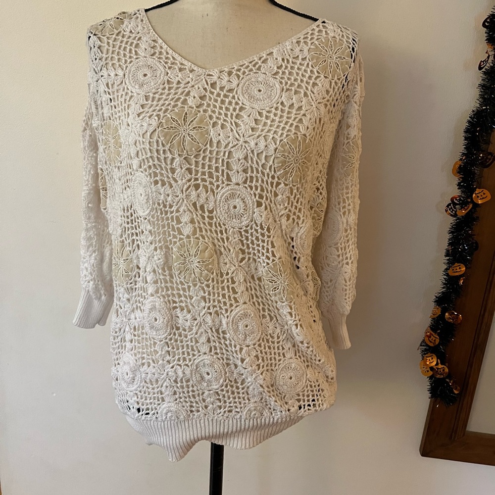 Vintage International Apparel crochet sweater